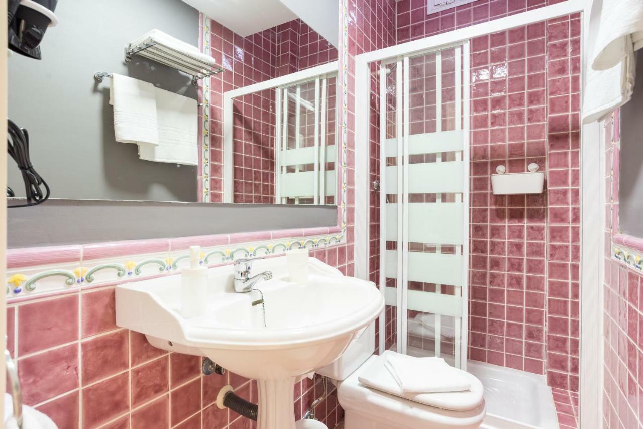 Gr2-Large Groups Apt-Walking Distance To Old Town Apartment Малага Екстериор снимка